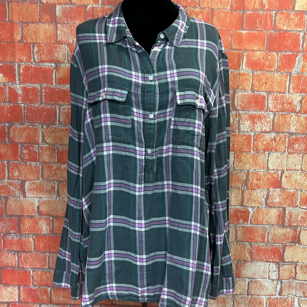 Gap Partial Button Plaid Flannel Top - image 1